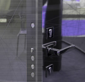 Porta blindata di Uwzero